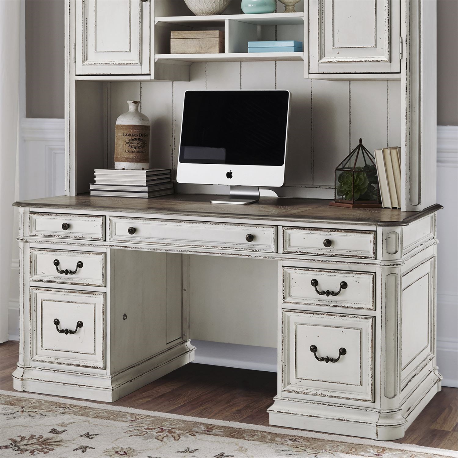 Liberty Furniture Magnolia Manor Office Traditional 7Drawer Credenza
